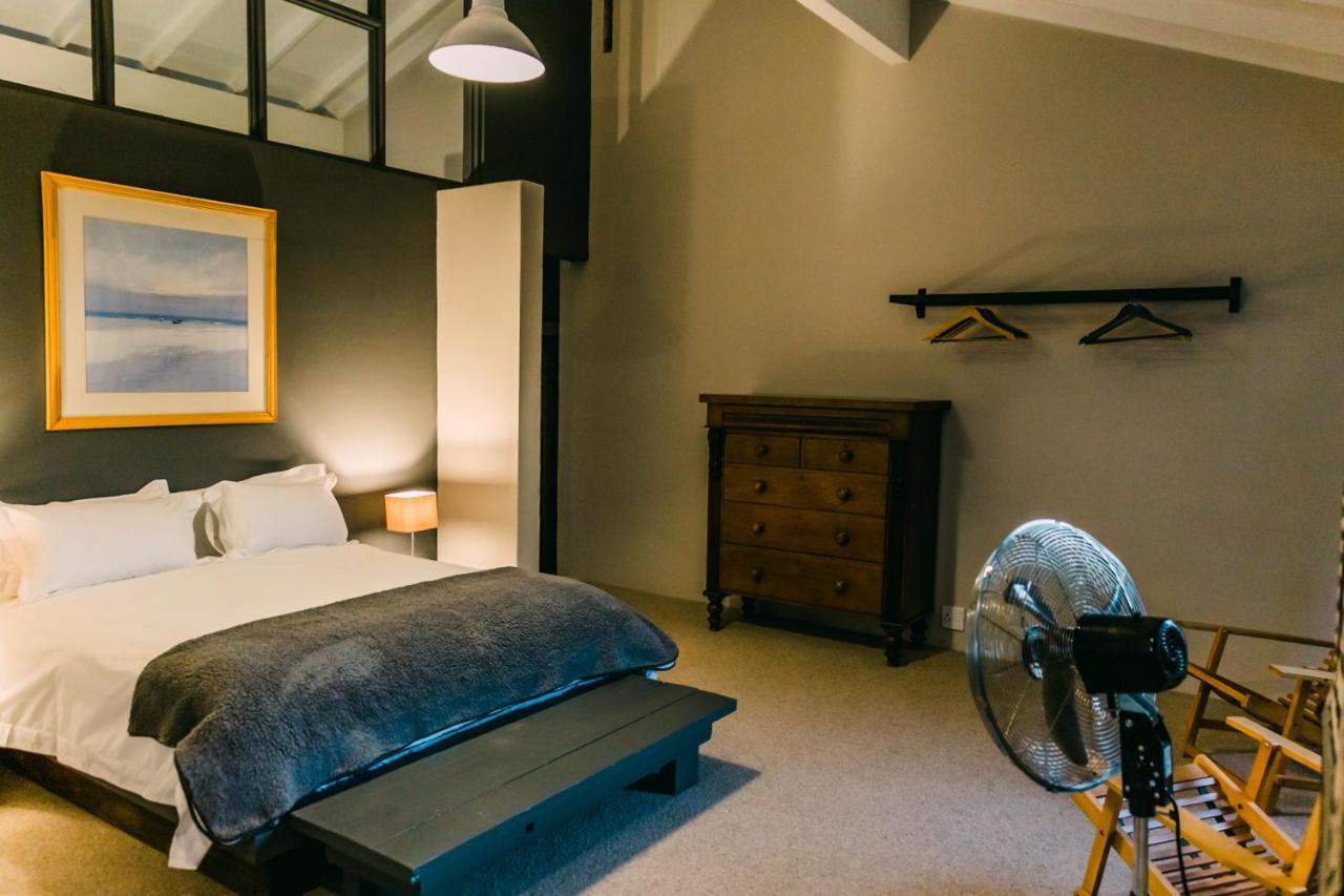 The Croft Villa Hilton Bagian luar foto