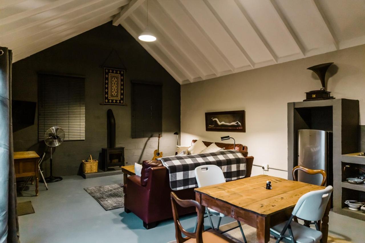 The Croft Villa Hilton Bagian luar foto