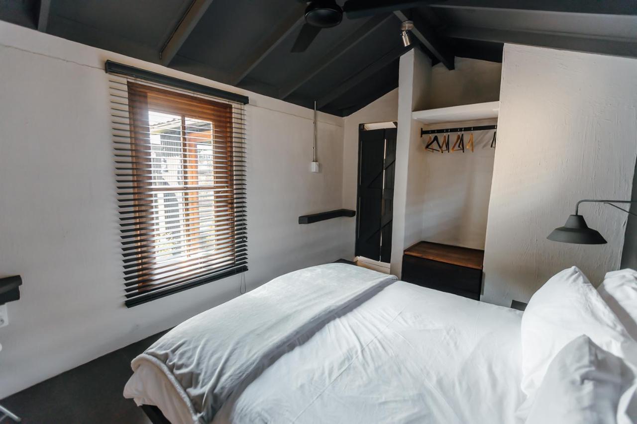 The Croft Villa Hilton Bagian luar foto